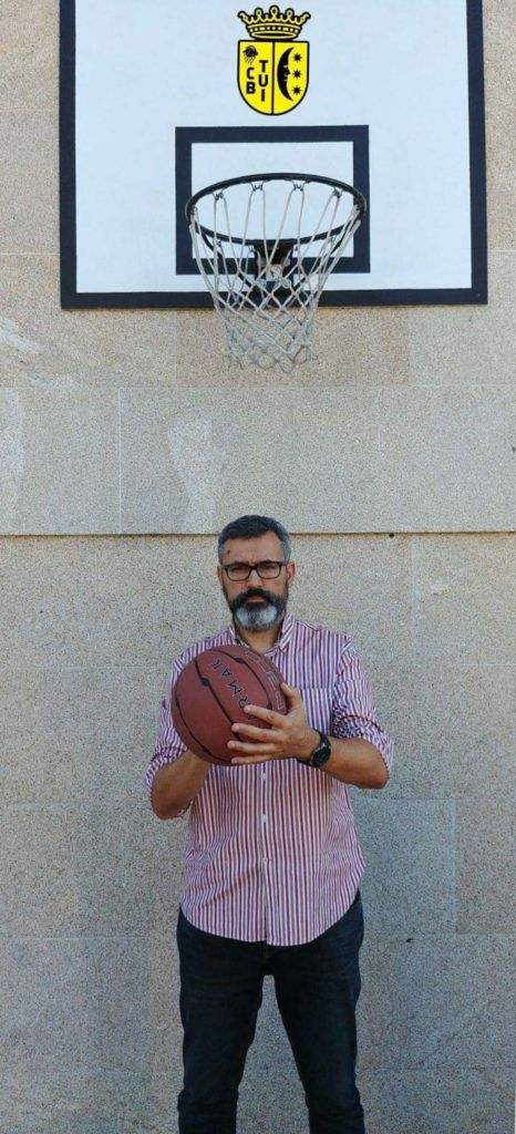 José Carlos, Presidente del Club Baloncesto Tui